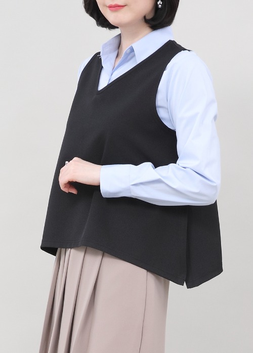 애비뉴투지 엄마옷 블랙 브이 라운드 여성 봄 가을 크랍 조끼 베스트 V04372 50대 60대