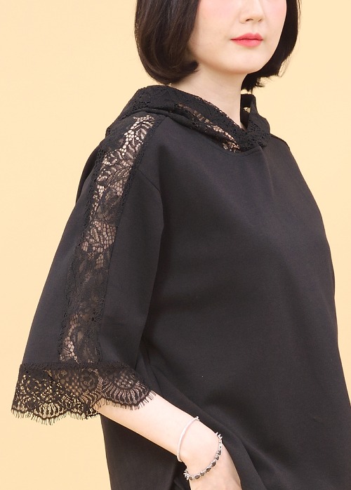 애비뉴투지 엄마옷 어깨라인 레이스 시스루 후드 여성 봄 여름 칠부 티셔츠 A04320 50대 60대