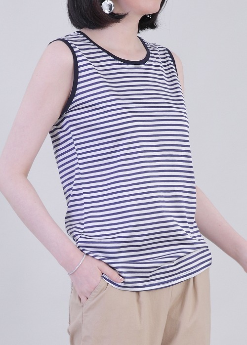애비뉴투지 엄마옷 스테디 단가라 얇은 실켓면 여성 여름 나시 민소매 라운드 스트라이프 티셔츠 A08320
